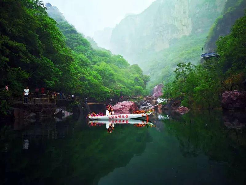 甜美公主的绚丽装扮