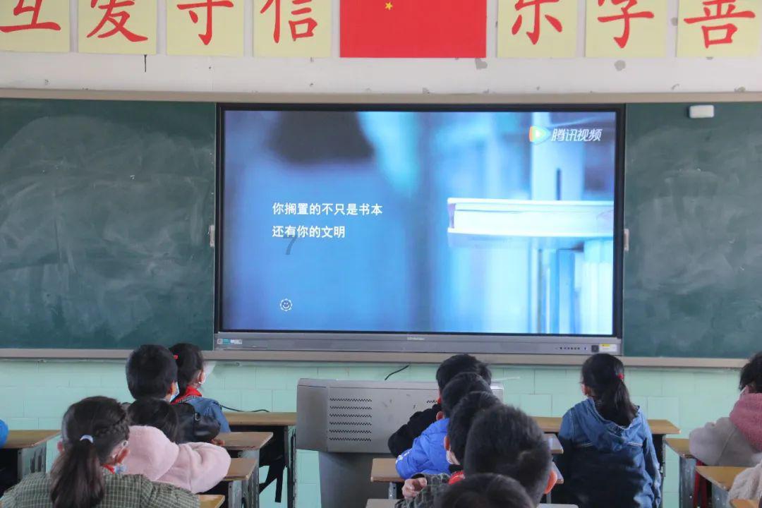 方城县拐河镇:坚持打造文明乡镇 打造文明乡风